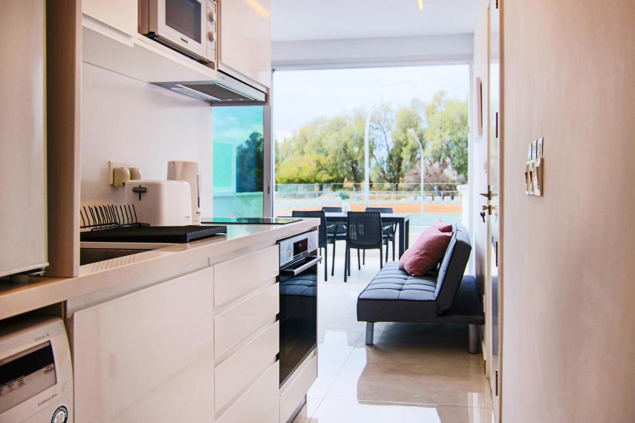 Phaedrus Living - Seaside Luxury Flat Harbour 109 Apartment Paphos Exterior photo